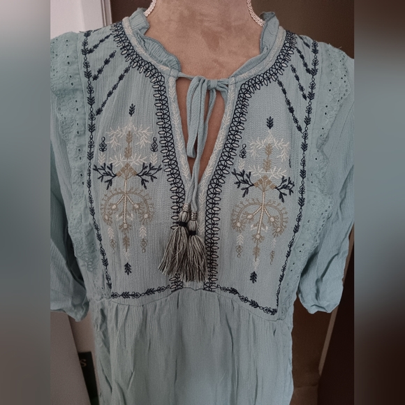 SOLD!  Sale 🌞 Artesia~Pastel Blue Embroidered Ruffle Eyelet Tassel Blouse NWOT - Picture 3 of 16
